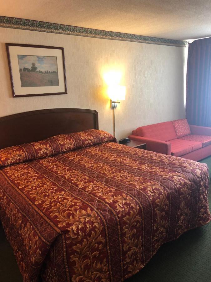 Fairborn Hotel And Inn Ngoại thất bức ảnh